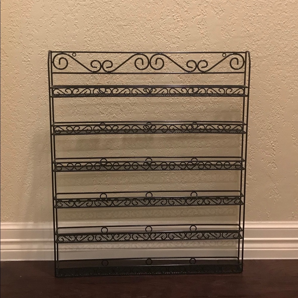 ♦️SOLD♦️ Wall Rack